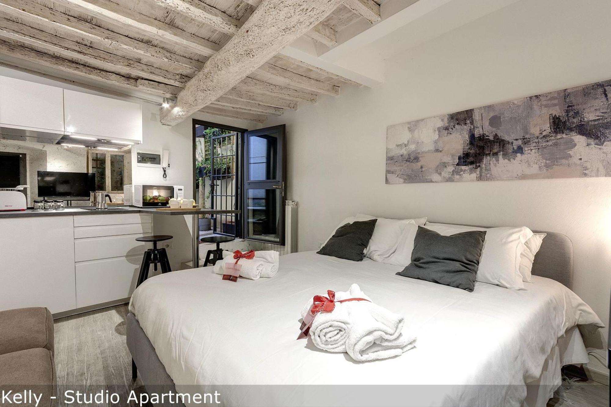 Charlie'S Apartments By Mamo Firenze Esterno foto